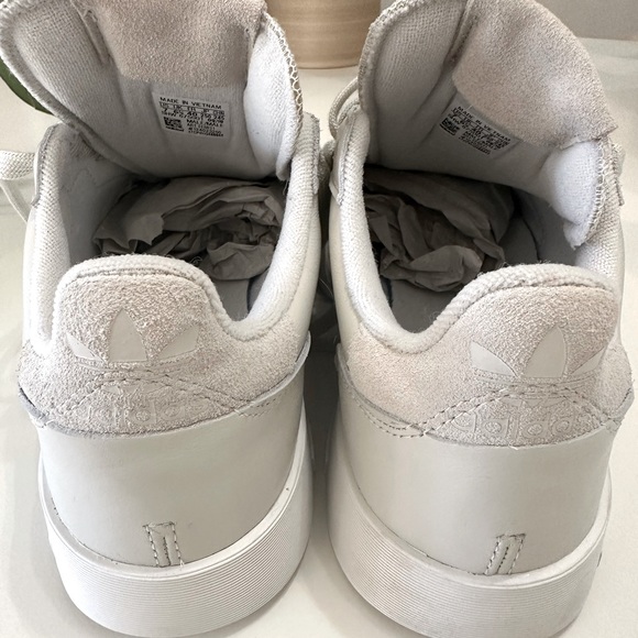 NWOB Adidas Supercourt in Grey Leather - Picture 11 of 12